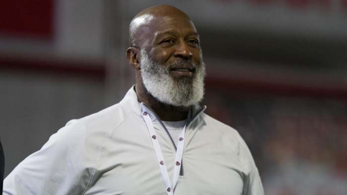 24. Lovie Smith
